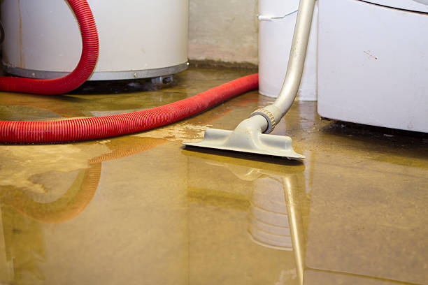 Sewage cleanup and water damage restoration in TX